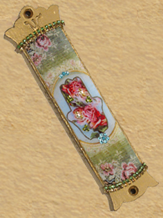 Romantic design Mezuzah with Hamsa T