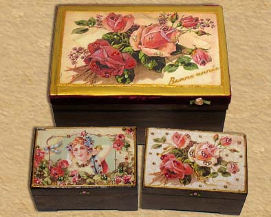 Mini treasure jewelry boxes